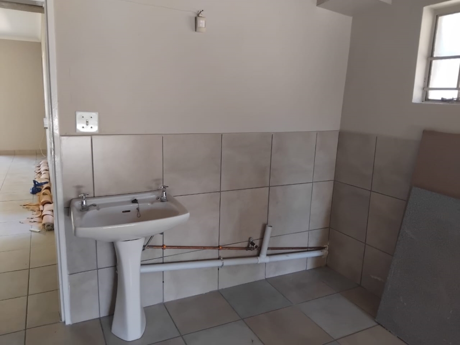 3 Bedroom Property for Sale in Vaalpark Free State